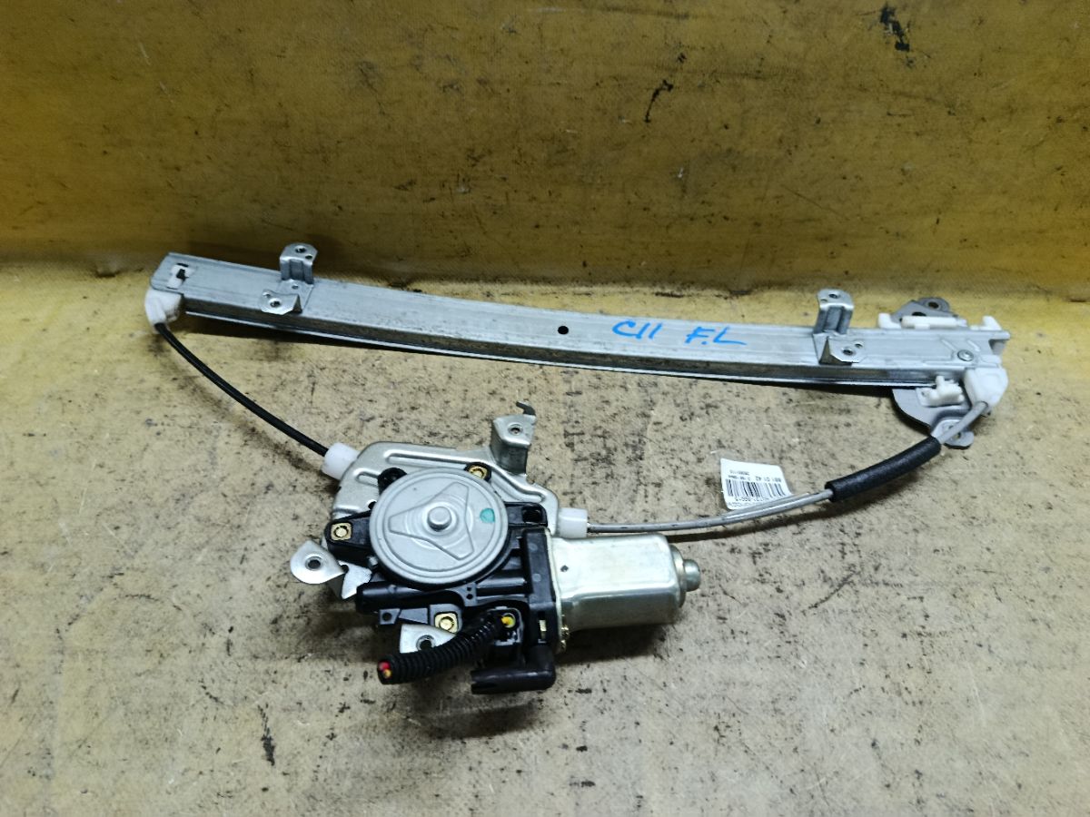Стеклоподъемный механизм 80731-89915 на Nissan Tiida C11 Фото 1