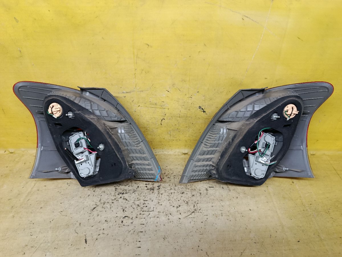 Стоп 52-185 52-185 на Toyota Vitz KSP90 Фото 3