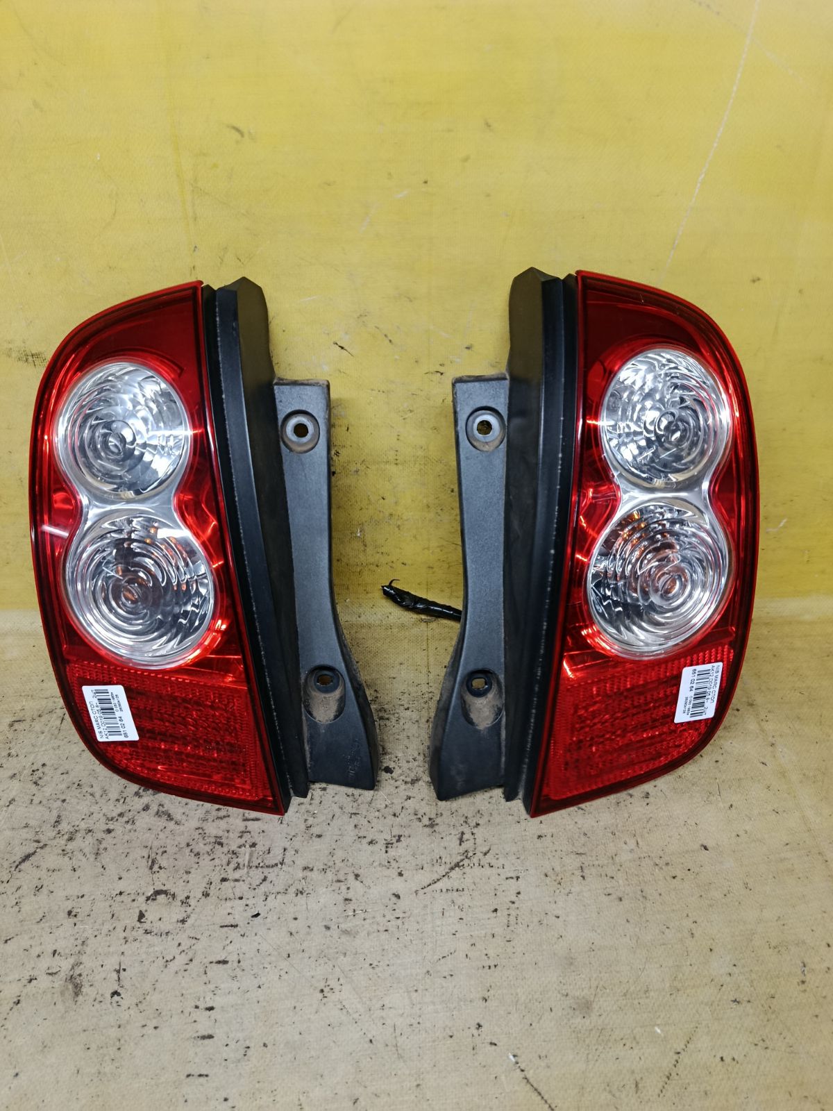 Стоп D019 D019 на Nissan March AK12 Фото 1