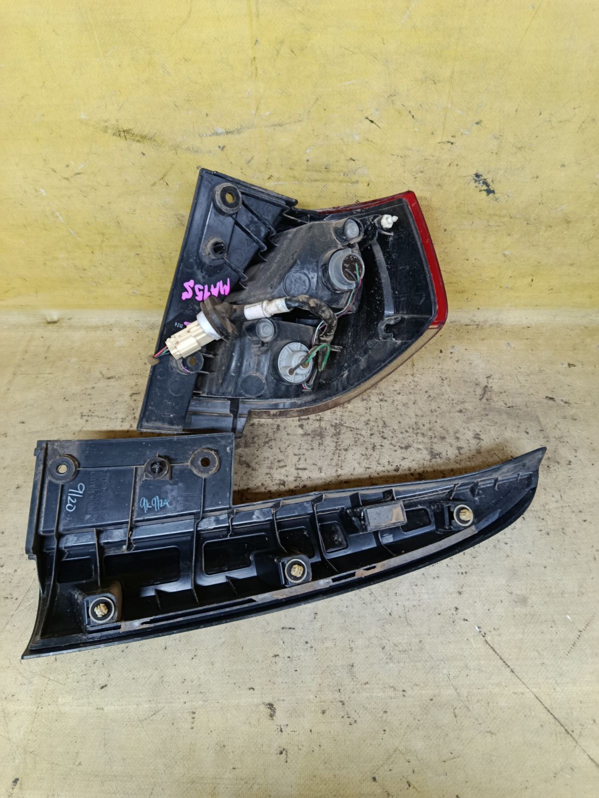 Стоп 35603-54MA 35603-54MA на Suzuki Solio MA15S Фото 2