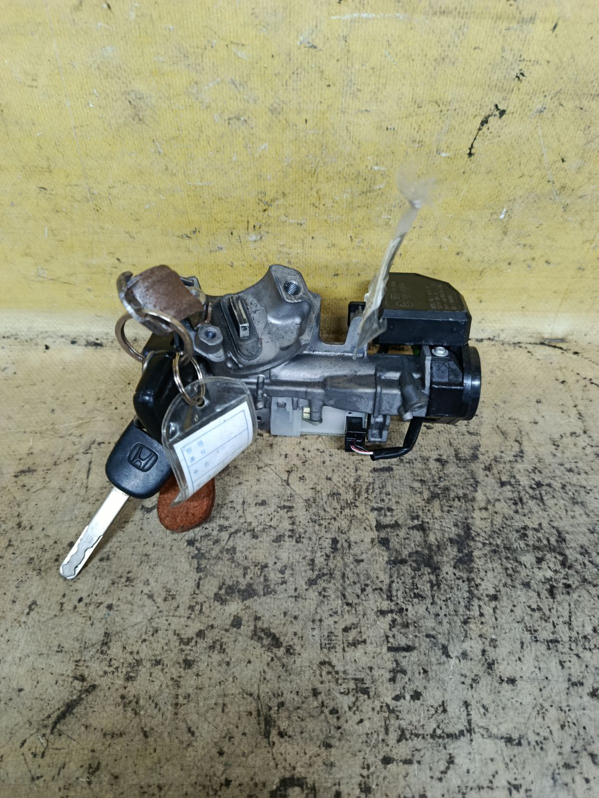 Замок зажигания на Honda Fit GE6 Фото 1