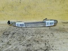 Ручка двери на Toyota Noah AZR60G, Заднее расположение