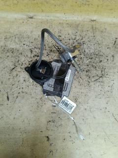 Блок розжига ксенона на Volvo V60 FW 89089352
