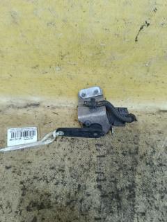 Датчик регулировки наклона фар 6G9N-3C097-AD на Volvo V70 BW Фото 2
