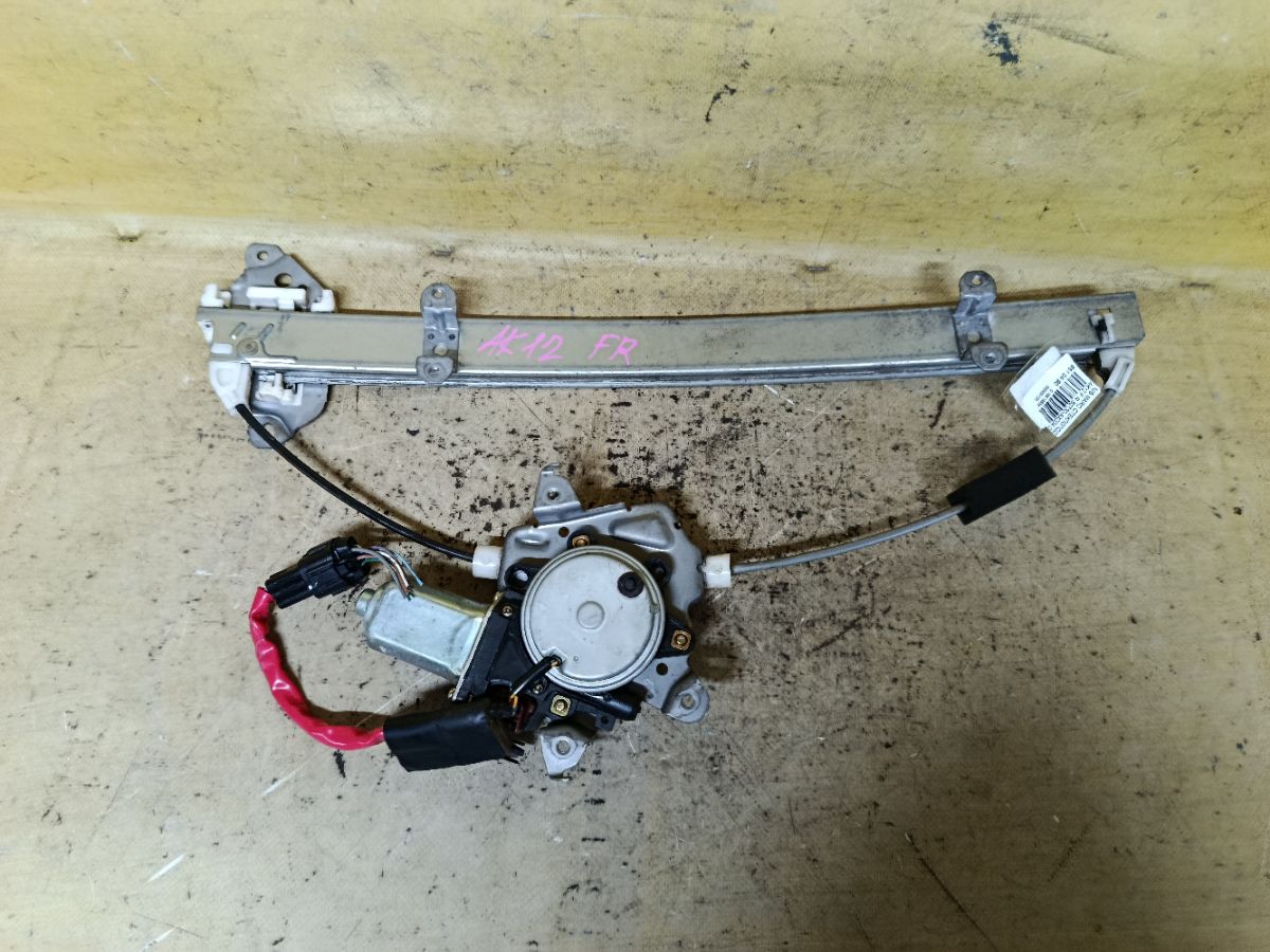 Стеклоподъемный механизм 80730-AX004 на Nissan March AK12 Фото 1