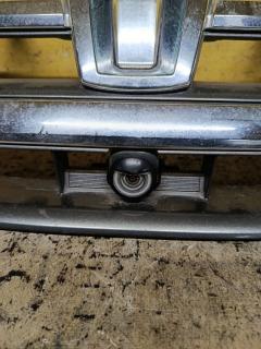 Решетка радиатора 53101-44270/80, 86790-44160 на Toyota Isis ANM15W Фото 2