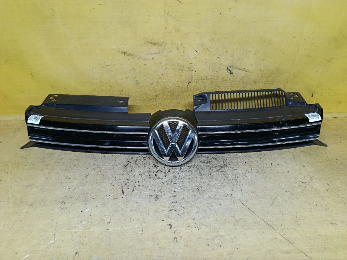 Решетка радиатора 5K0853653, 5K0853651 на Volkswagen Golf Vi 5K Фото 1