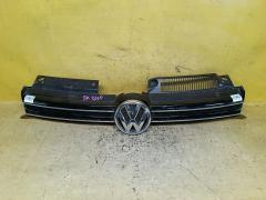 Решетка радиатора на Volkswagen Golf Vi 5K 5K0853653  5K0853651