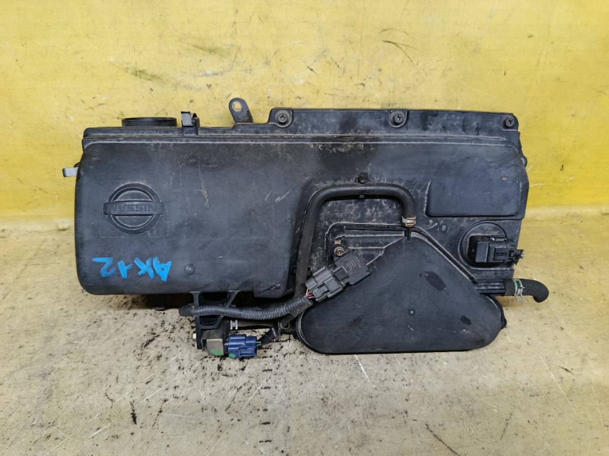 Корпус воздушного фильтра на Nissan March AK12 CR12DE Фото 1