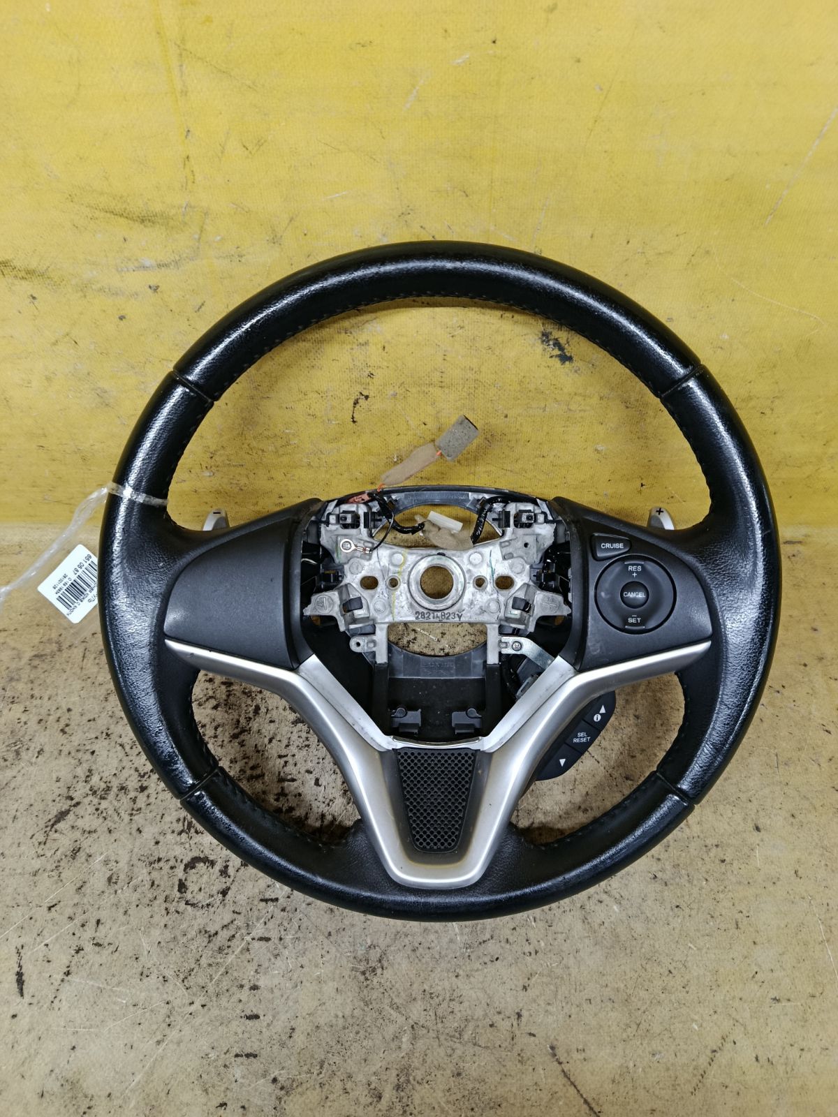 Руль на Honda Fit Hybrid GP5 Фото 1