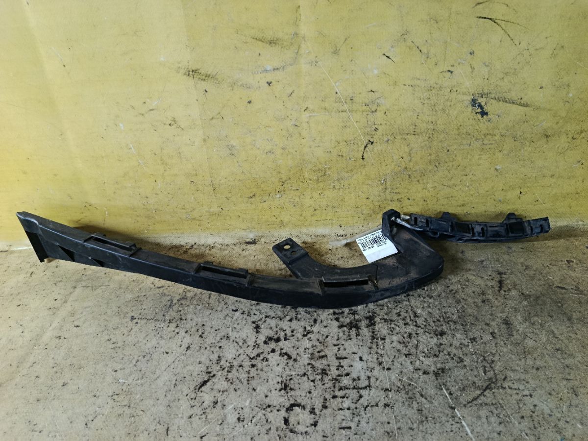 Крепление бампера 71140-SLA-0000, 71193-SLA-003 на Honda Airwave GJ1 Фото 1
