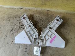 Крепление бампера 52115-28140, 52116-28140 на Toyota Voxy ZRR70G Фото 3