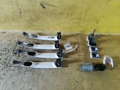 Ручка двери на Toyota Noah AZR65G