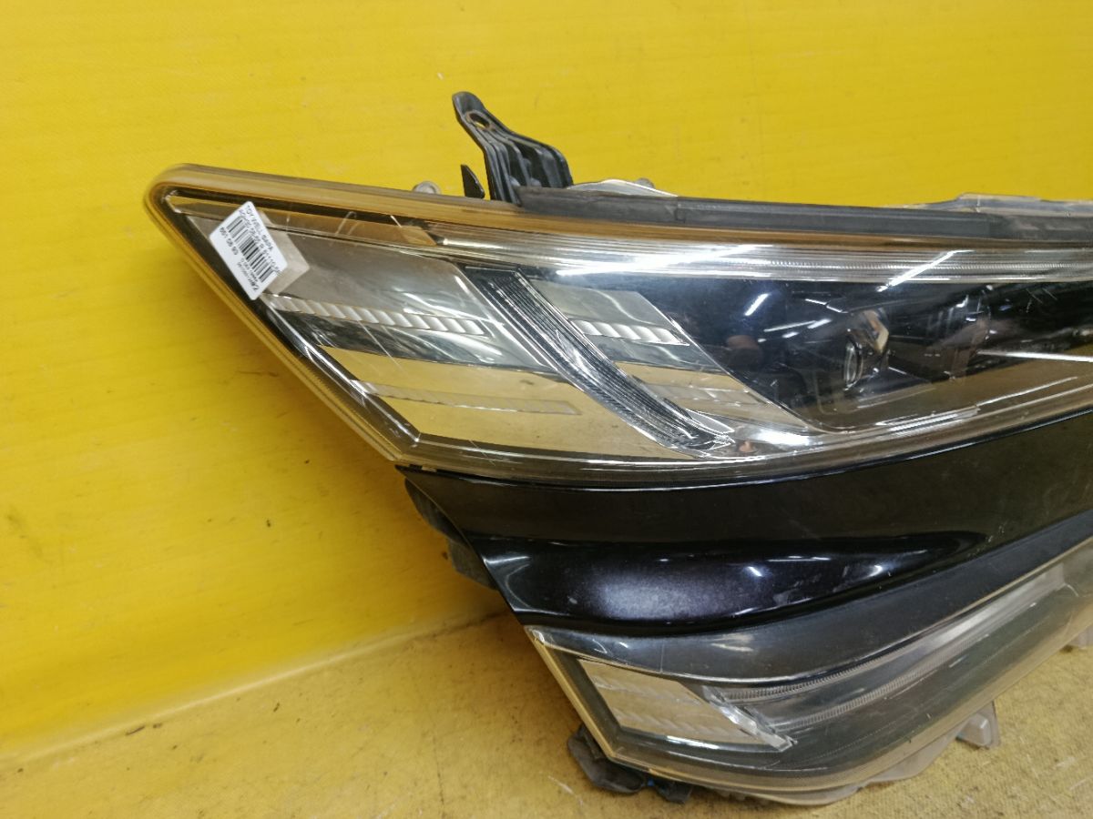 Фара 58-65 58-65,81110-58401 на Toyota Wellfire AGH30 Фото 4