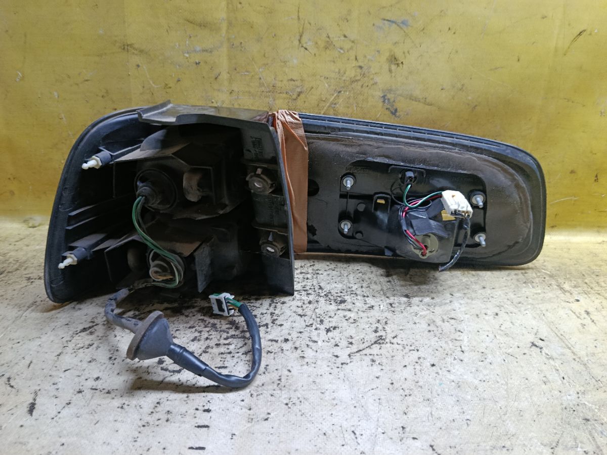 Стоп 4853A 4853A на Nissan Liberty RM12 Фото 3