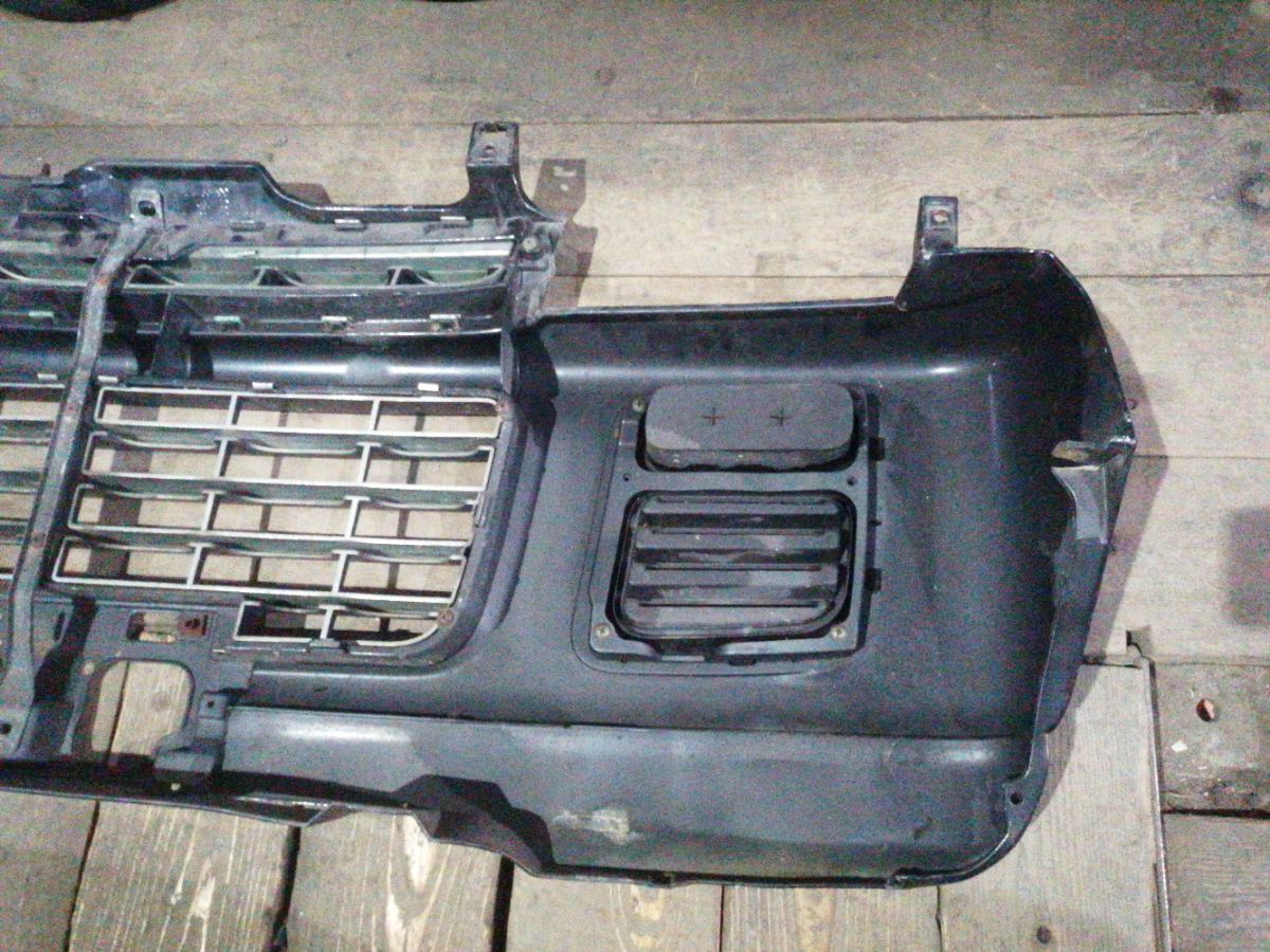 Бампер 71711-63H00-799 на Suzuki Every Wagon DA62W Фото 8