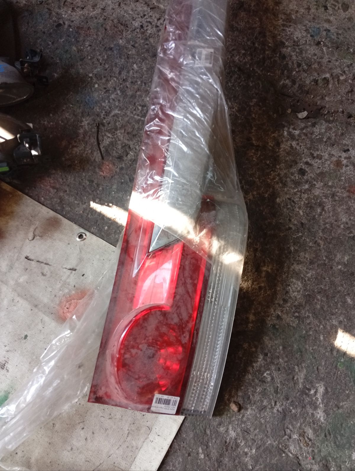 Стоп-планка P5532 P5532 на Honda Stepwgn RG1 Фото 14