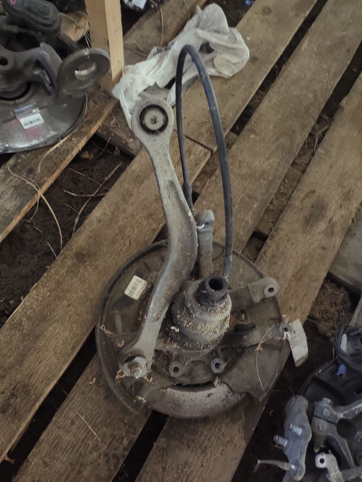 Ступица A2203508908, A2203502408, A2203508308 на Mercedes-Benz S-Class W220.175 113.986 Фото 3