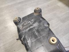 Корпус воздушного фильтра на Toyota Harrier MCU10W 1MZ-FE Фото 12