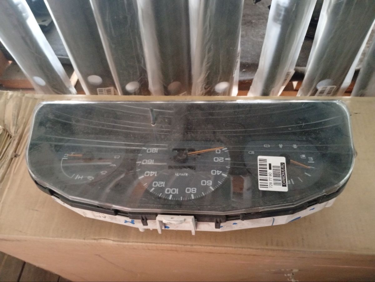 Спидометр на Nissan Pulsar FN15 GA15DE Фото 9
