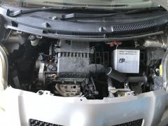 Мотор привода дворников 85130-52110 на Toyota Vitz SCP90 Фото 3