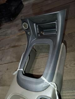 Подлокотник на Nissan Sunny FB15 Фото 7