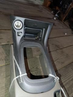 Подлокотник на Nissan Sunny FB15 Фото 8