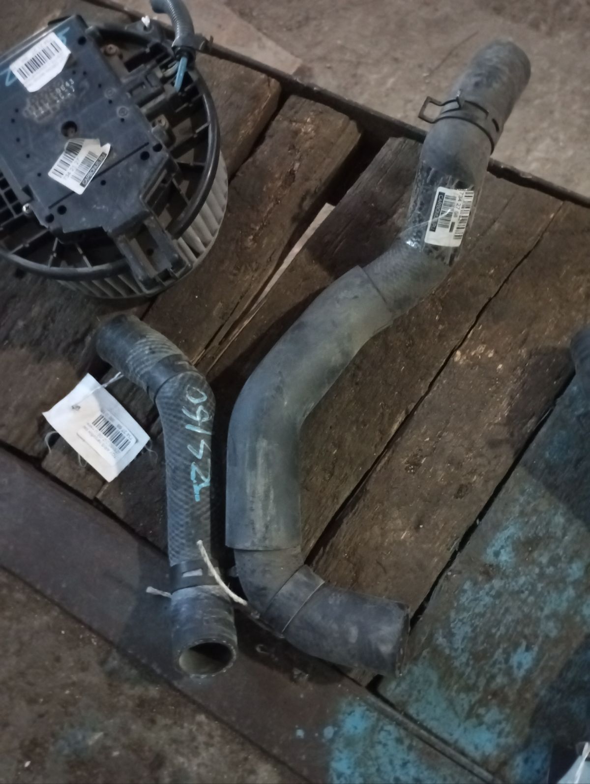 Патрубок радиатора ДВС на Toyota Aristo JZS160 2JZ-GE Фото 2