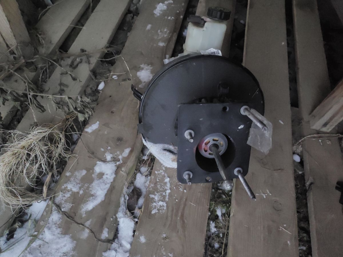 Главный тормозной цилиндр на Citroen C5 RD RFJ Фото 8