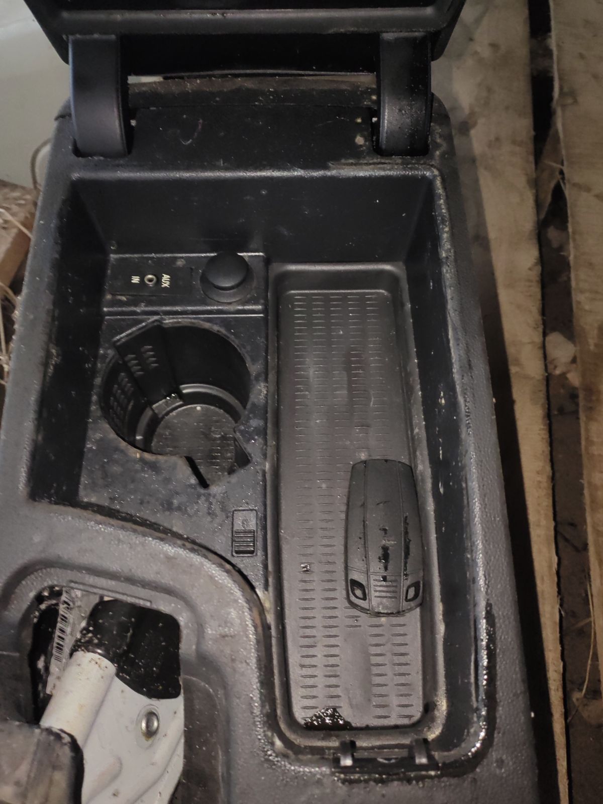 Подлокотник на Bmw 3-Series E90-VB56 Фото 15