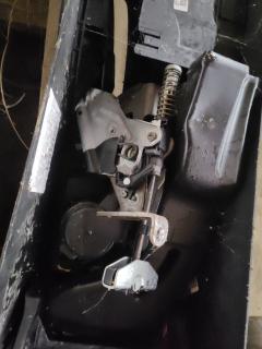 Подлокотник на Bmw 3-Series E90-VB56 Фото 9