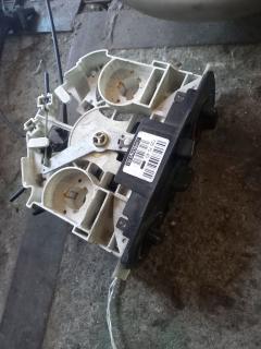 Блок управления климатконтроля на Mazda Demio DW3W B3 Фото 3