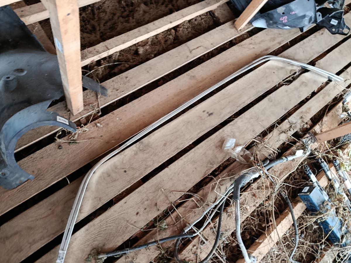 Молдинг на кузов на Mercedes-Benz S-Class W126.039 Фото 5