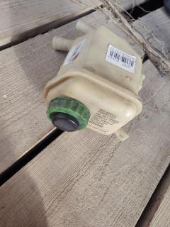 Бачок гидроусилителя 7L5422371 на Volkswagen Touareg 7L BMV Фото 5