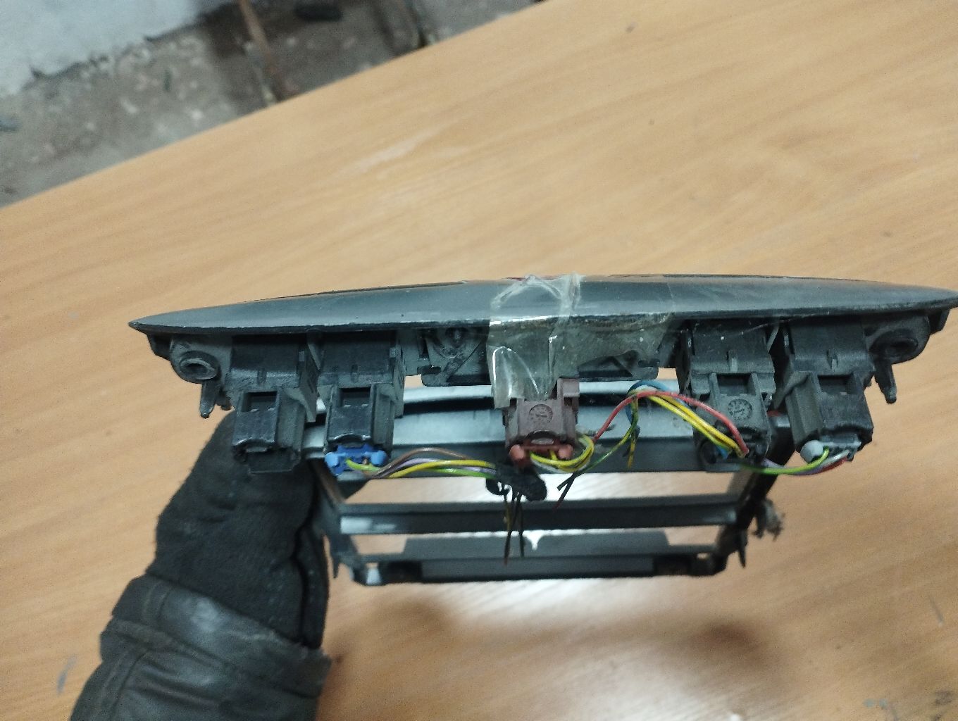 Консоль магнитофона на Peugeot 307 3CRFN Фото 16