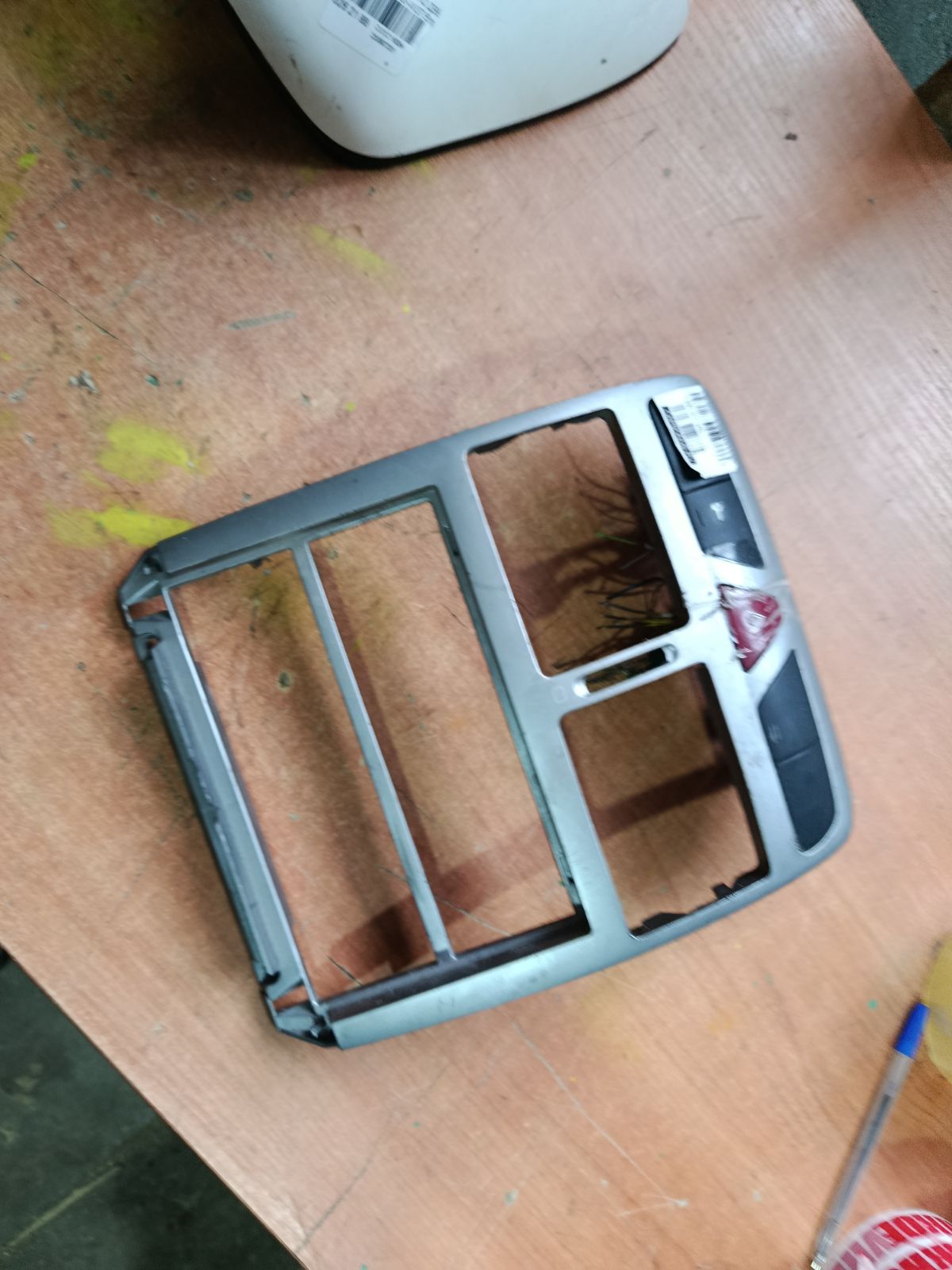 Консоль магнитофона на Peugeot 307 3CRFN Фото 19