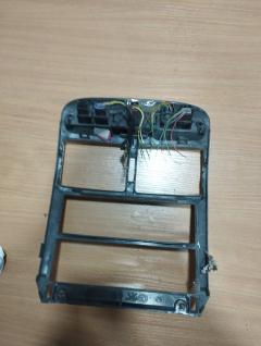 Консоль магнитофона на Peugeot 307 3CRFN Фото 10