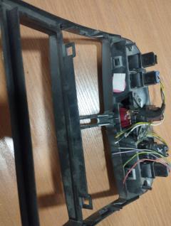 Консоль магнитофона на Peugeot 307 3CRFN Фото 13