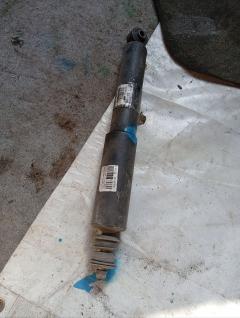 Амортизатор 48511-80054 на Toyota Granvia VCH10W Фото 2