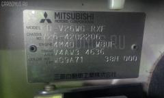 Подлокотник на Mitsubishi Pajero V26W Фото 10