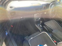 Патрубок радиатора ДВС на Toyota Avensis AZT250 1AZ-FSE Фото 7