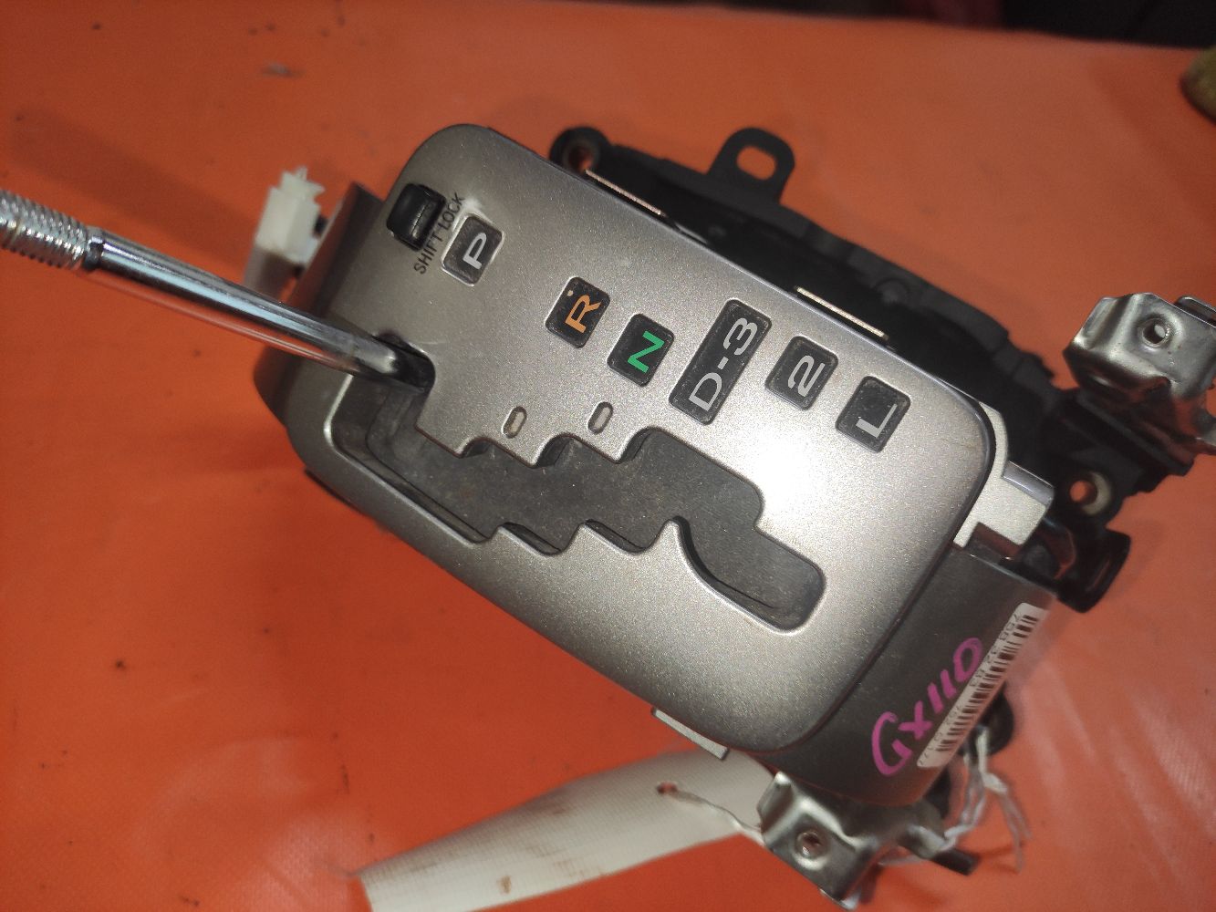 Ручка КПП на Toyota Mark Ii GX110 Фото 4