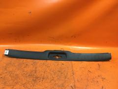 Обшивка багажника на Nissan Serena C25 Фото 1