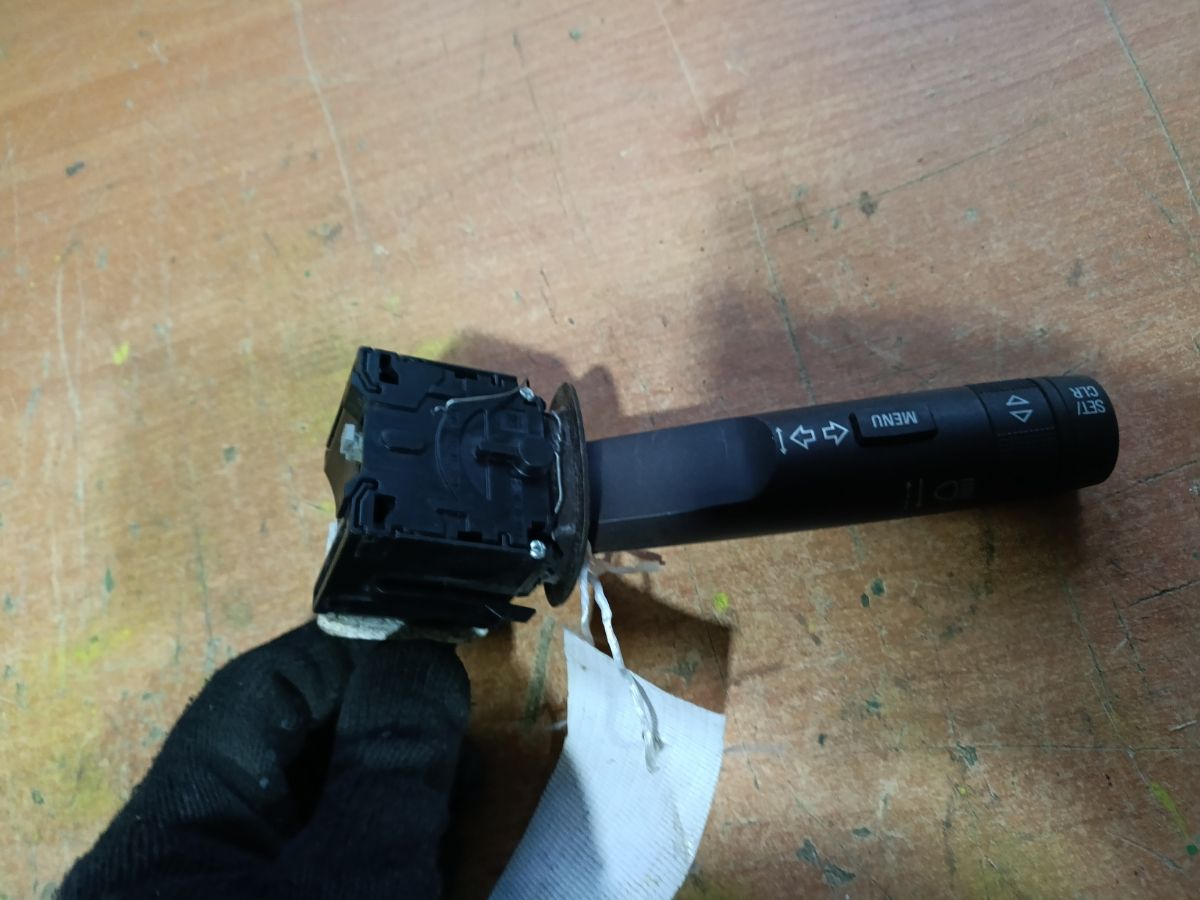 Переключатель поворотов на Opel Mokka Фото 6