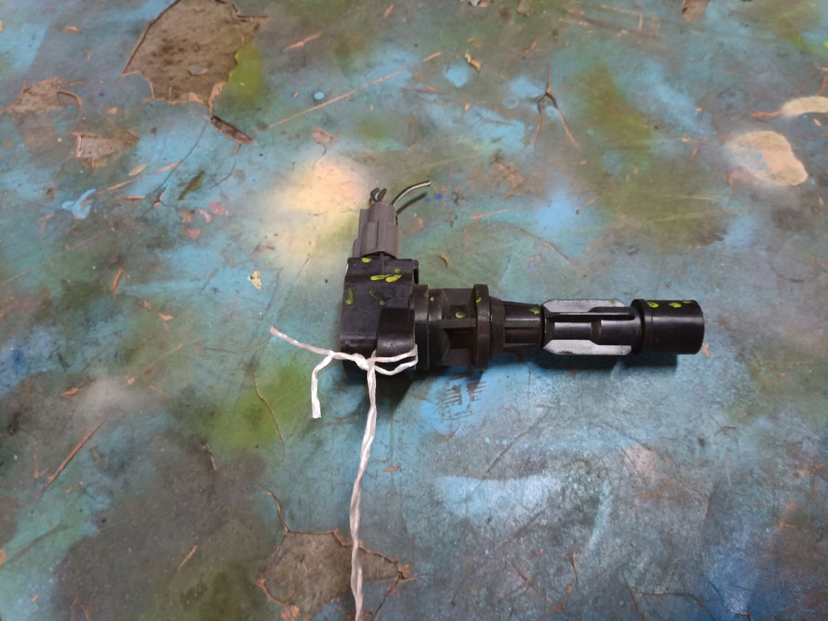 Катушка зажигания 6M8G-12A36-6, 099700-1062, IC-DL039, L3G2-18-100A, L3G2-18-100A-9U, L3G2-18-100B, LC-016-6351 на Mazda Atenza GG3S L3-VE Фото 2