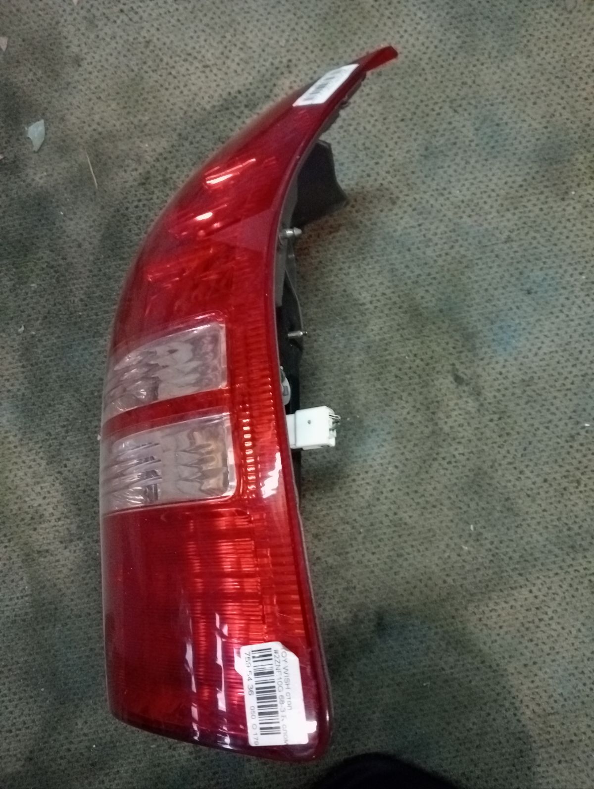 Стоп 68-3 68-3 на Toyota Wish ZNE10G Фото 9