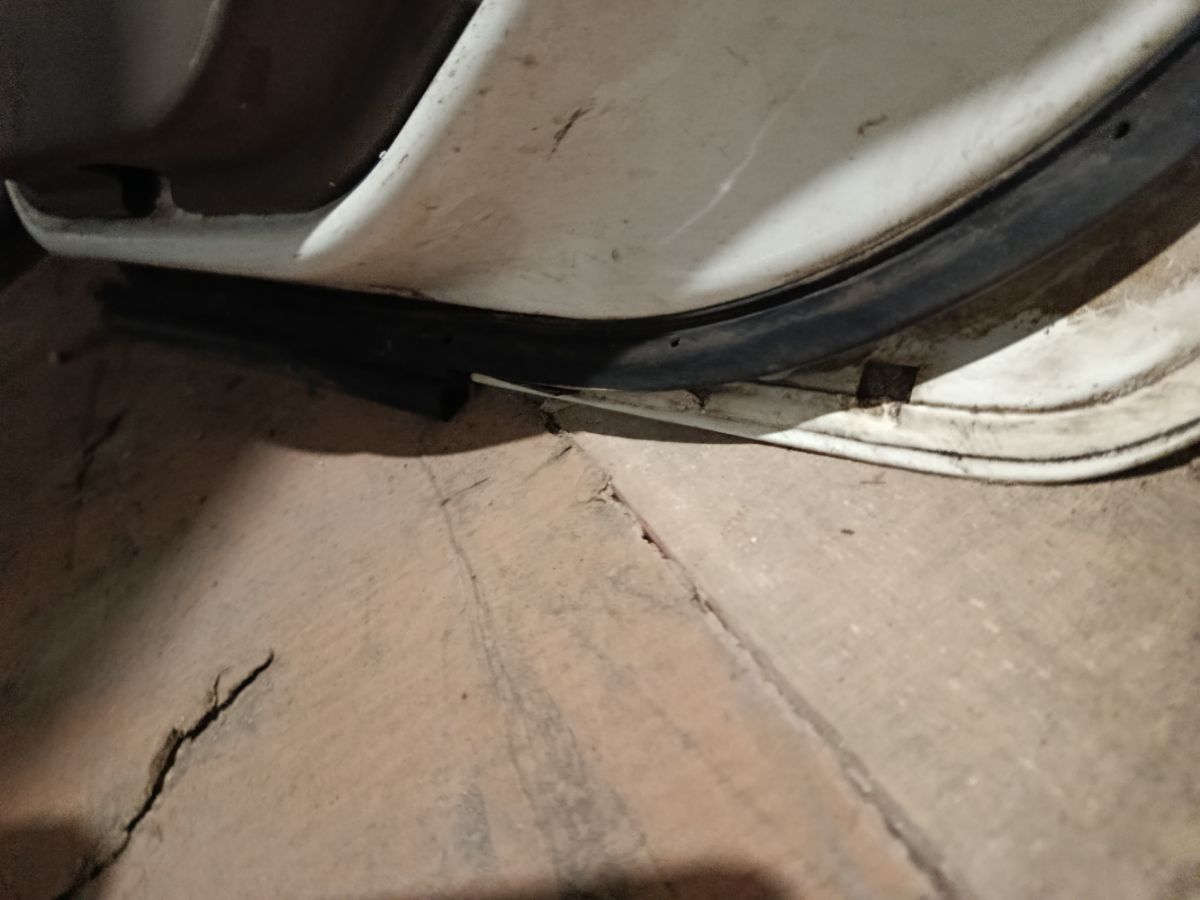 Дверь боковая на Nissan Sunny FNB15 Фото 9