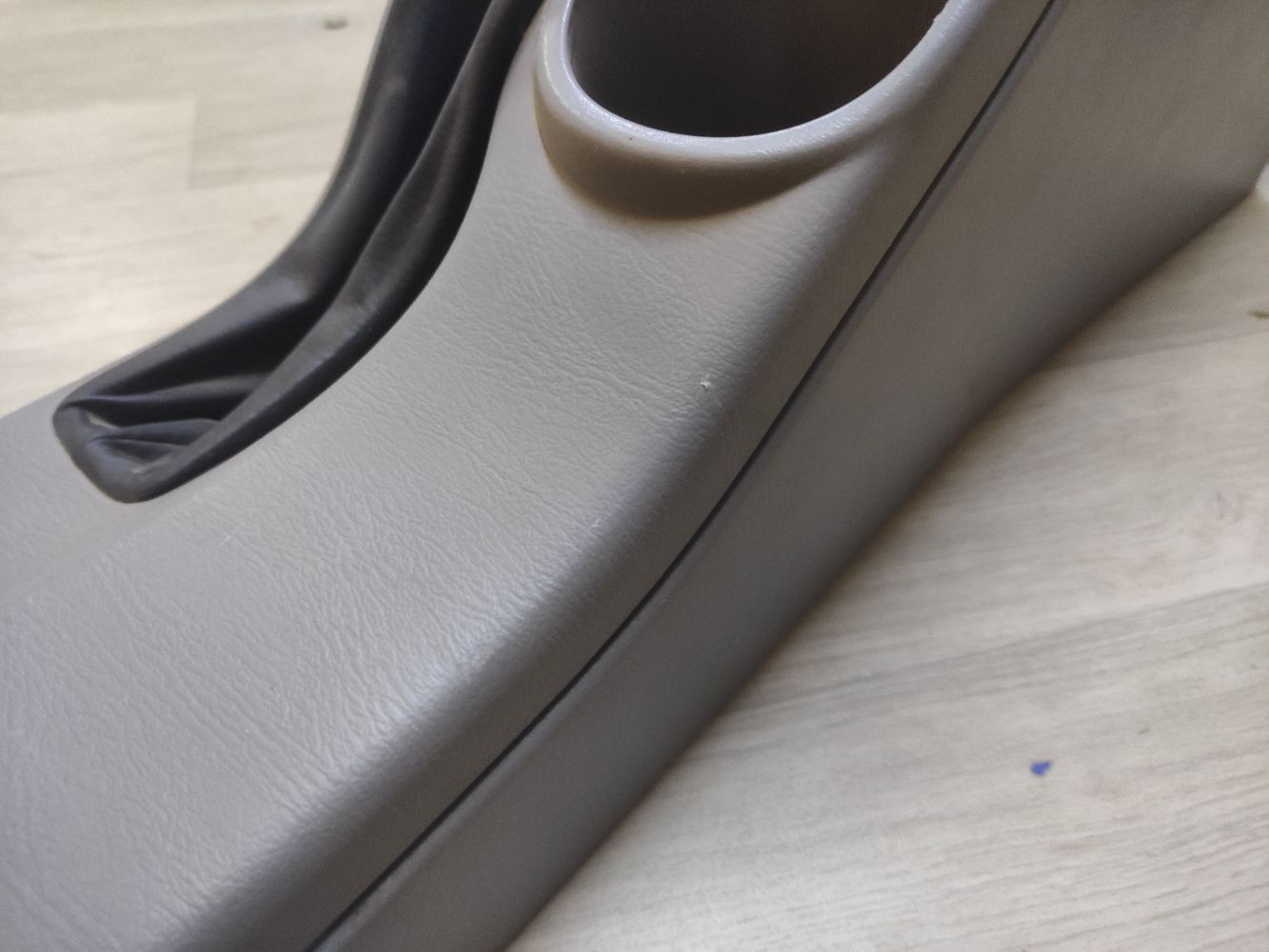 Бардачок на Subaru Forester SG5 Фото 6