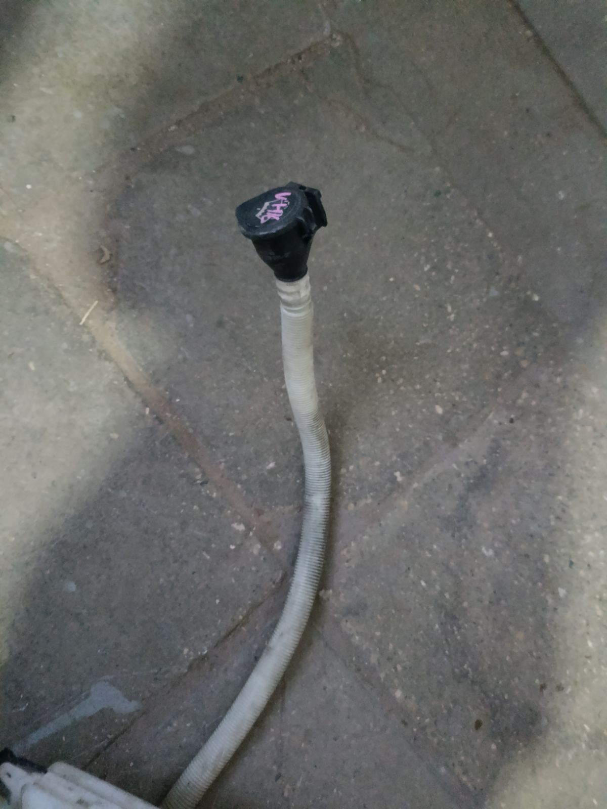 Бачок омывателя 61667238669 на Bmw 3-Series E90-VH16 Фото 8