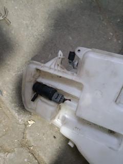 Бачок омывателя 61667238669 на Bmw 3-Series E90-VH16 Фото 6